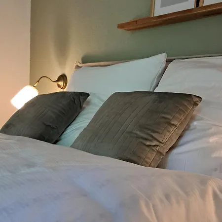 Apartmán Am Klinkum - Jade Hochschule - Kueche - Smarttv - Balkon