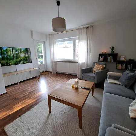 Apartmán Am Klinkum - Jade Hochschule - Kueche - Smarttv - Balkon *